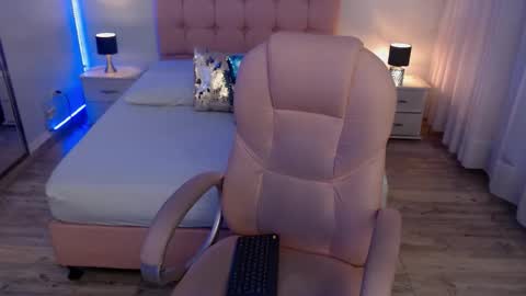 zoe online show from 11.29.25