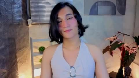 Snapshot of zoee_kiss_ chatting on 05.16.26 ZOE online show from 05.16.26