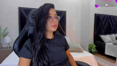 Zoe 3 online show from 05.13.26