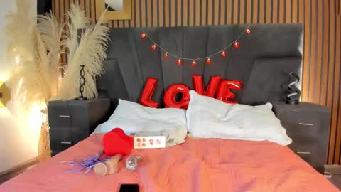 Zoeh online show from 02.15.26