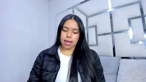 ZoeSwam online show from 10.23.25