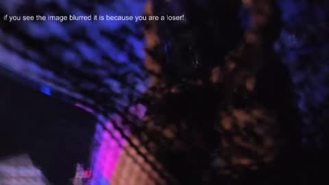 zoevidal_ online show from 02.28.25