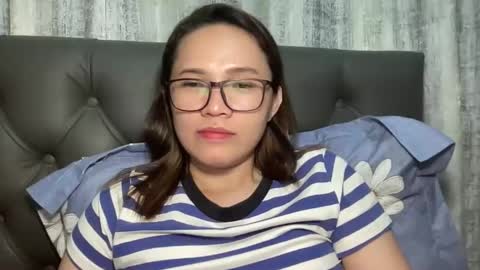 zoey_foryou online show from 11.20.25