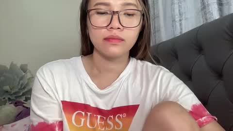 zoey_foryou online show from 12.04.25