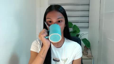 zoey online show from 02.14.25