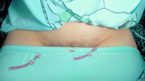 Snapshot of zooeybelair chatting on 02.26.25 Alicie online show from 02.26.25