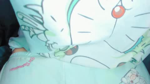 Snapshot of zooeybelair chatting on 03.08.25 Alicie online show from 03.08.25