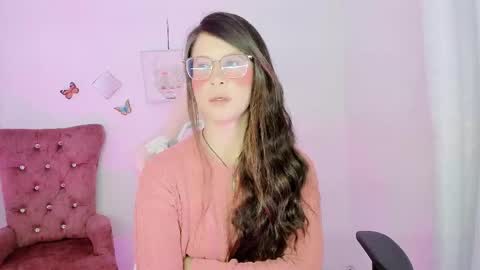 Snapshot of zooeybelair chatting on 11.13.25 Alicie online show from 11.13.25