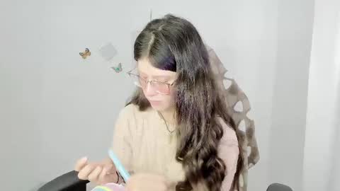 Snapshot of zooeybelair chatting on 02.13.26 Alicie online show from 02.13.26