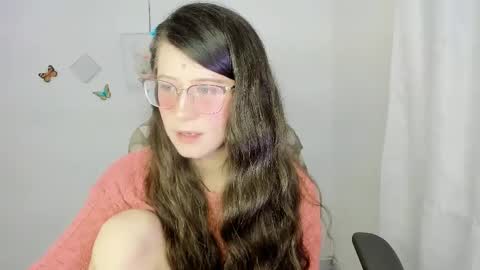 Snapshot of zooeybelair chatting on 02.22.26 Alicie online show from 02.22.26