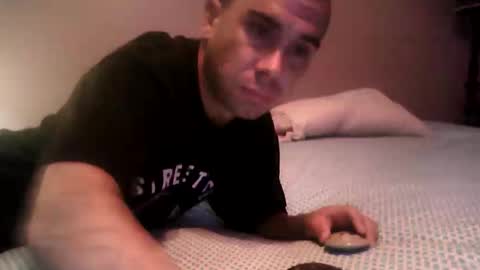 Snapshot of zooroxxx101 chatting on 10.27.25 zooroxxx101 online show from 10.27.25