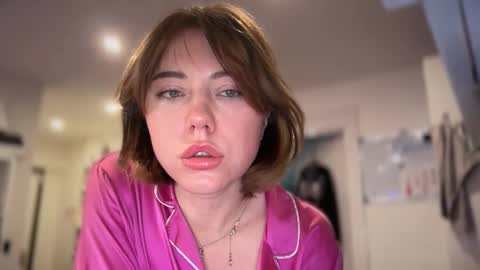 Melani online show from 03.25.26