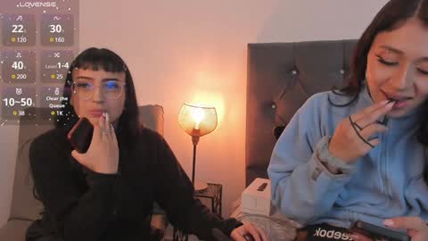 Snapshot of zowi_hottiee chatting on 01.18.25 cintya kors online show from 01.18.25