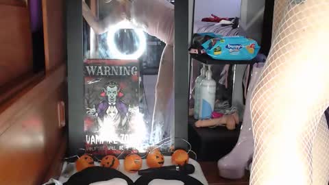 zpzphot online show from 10.23.25