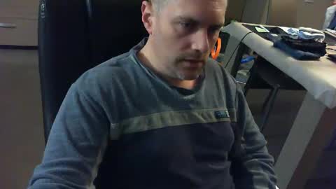 Snapshot of zultem chatting on 12.26.24 zultem online show from 12.26.24