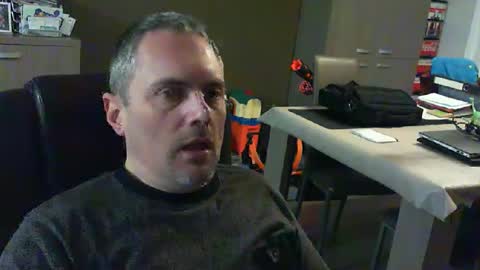 Snapshot of zultem chatting on 01.21.25 zultem online show from 01.21.25