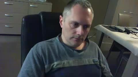 Snapshot of zultem chatting on 03.11.25 zultem online show from 03.11.25