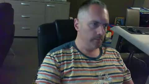 Snapshot of zultem chatting on 09.11.25 zultem online show from 09.11.25