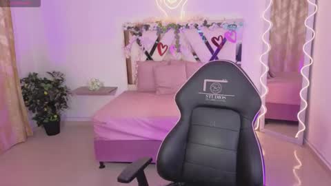 ZURY   online show from 11.25.25