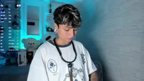 Zury Ramirez online show from 10.04.25