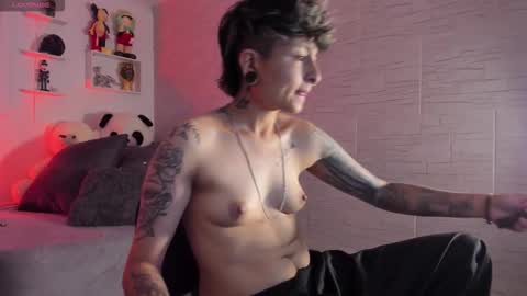 Zury Ramirez online show from 10.16.25