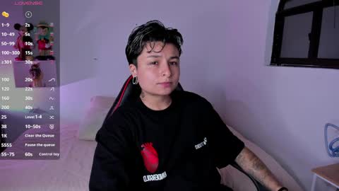 Snapshot of zuryramirez_ chatting on 06.06.26 Zury Ramirez online show from 06.06.26