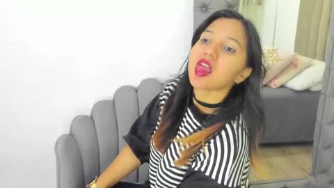 Snapshot of zusan_king_ chatting on 04.21.26 Im Zusan My schedule is from 1030pm to 430 am colombian time online show from 04.21.26