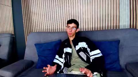 Zyro Nigth online show from 12.02.25