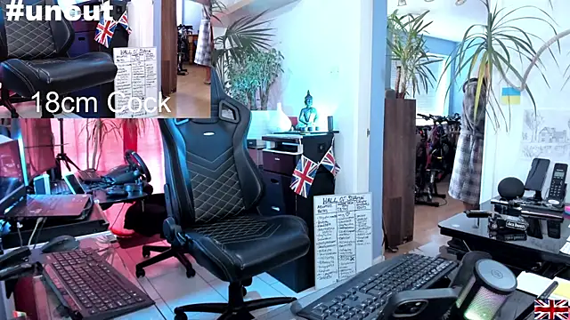 OnlineBossUK online show from 03.17.25