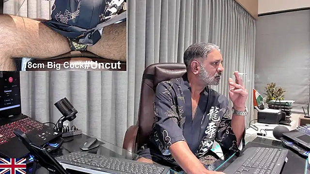 OnlineBossUK online show from 03.18.26