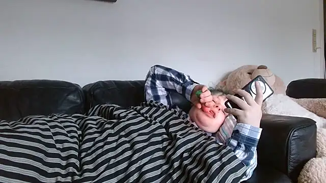 StarZ15 online show from 02.10.25