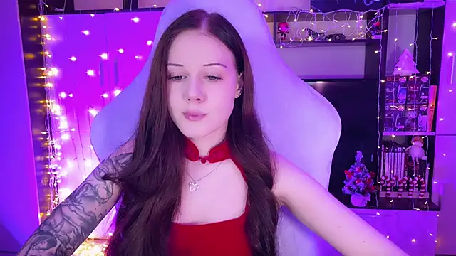 Snapshot of jasminevine chatting on 01.02.25 jasminevine online show from 01.02.25