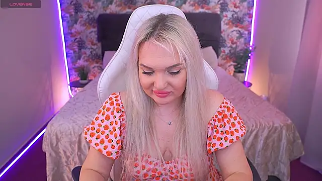 MissyMartinez online show from 04.08.26