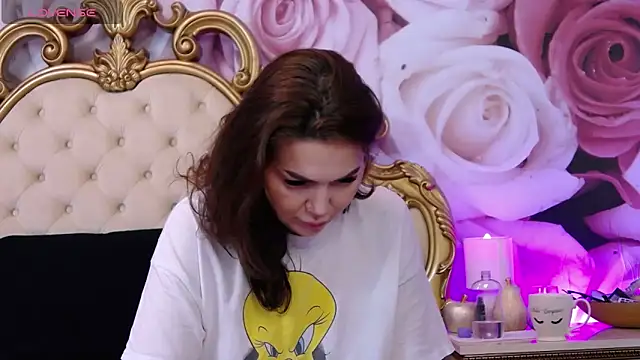 HessaHessy online show from 10.07.25