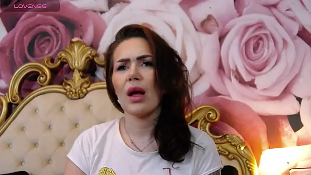 HessaHessy online show from 02.25.26