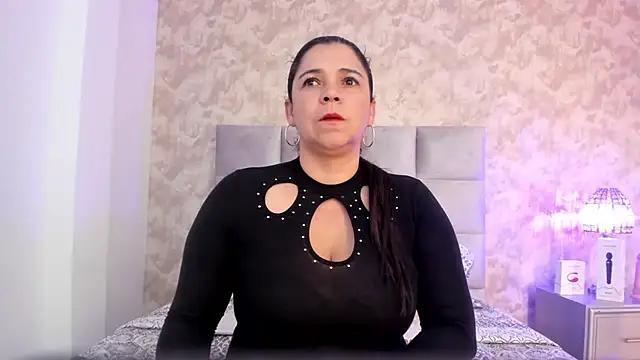 elizabeth coleman online show from 02.02.25