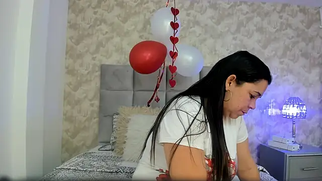 elizabeth coleman online show from 02.24.25