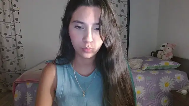 Snapshot of mia__lopez_ chatting on 03.08.25 mia lopez online show from 03.08.25