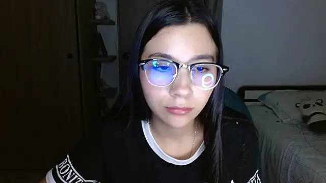 mia  lopez  online show from 03.18.26