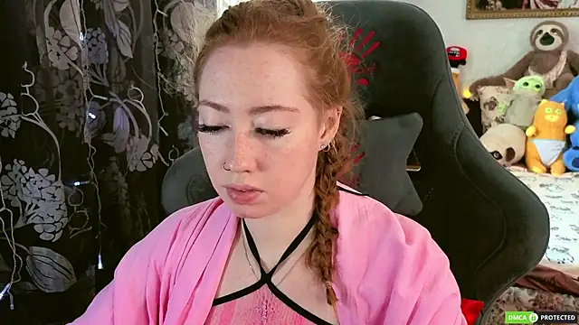 TinaBrook online show from 04.03.26