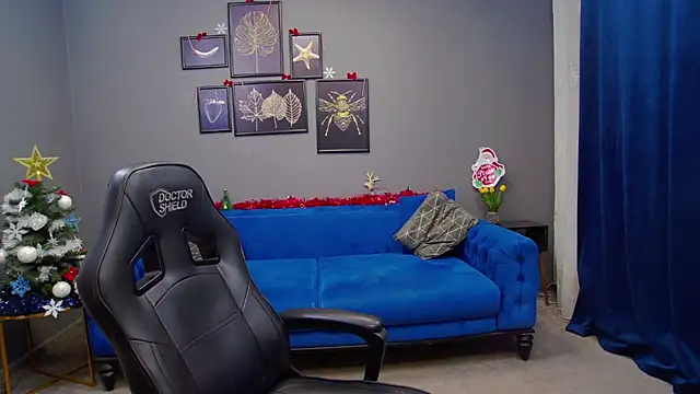 Katewalker  online show from 12.16.24