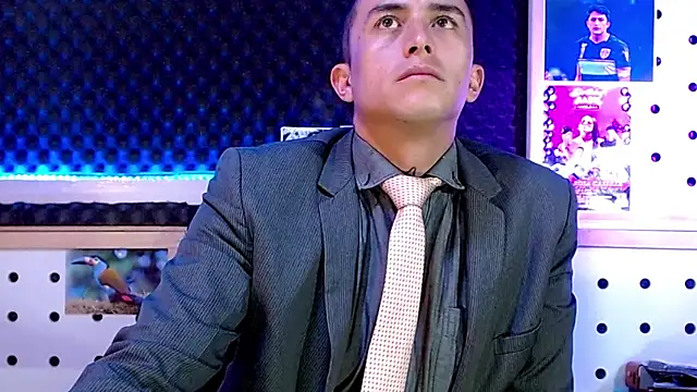 Darko0717 online show from 02.20.25