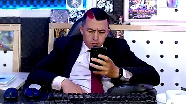 Darko0717 online show from 03.19.25