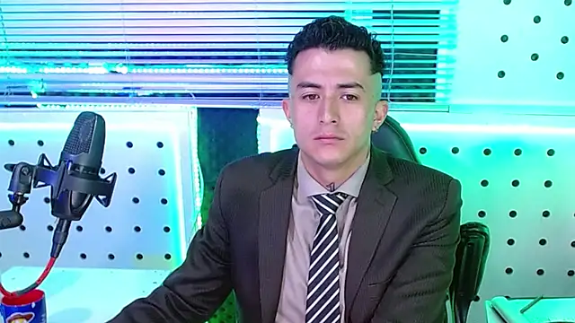 Darko0717 online show from 12.15.25