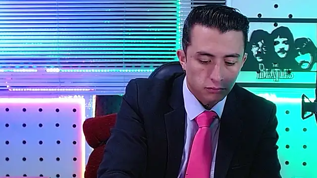 Snapshot of Darko0717 chatting on 06.19.26 Darko0717 online show from 06.19.26