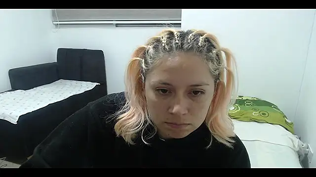 MommyMiaWs online show from 01.25.25