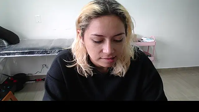 MommyMiaWs online show from 03.04.25