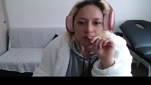 MommyMiaWs online show from 03.08.25