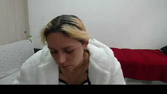 MommyMiaWs online show from 03.15.25