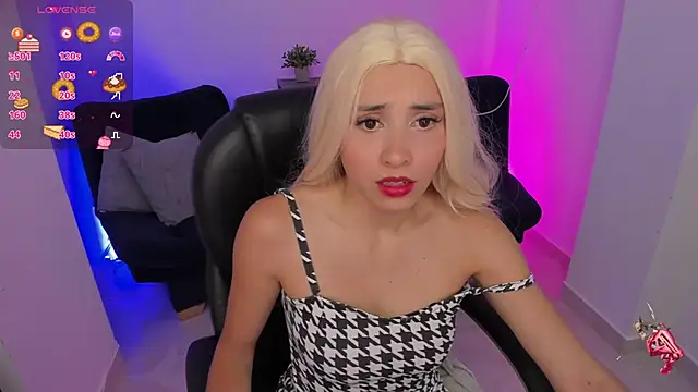 emilly smith 1 online show from 04.04.26